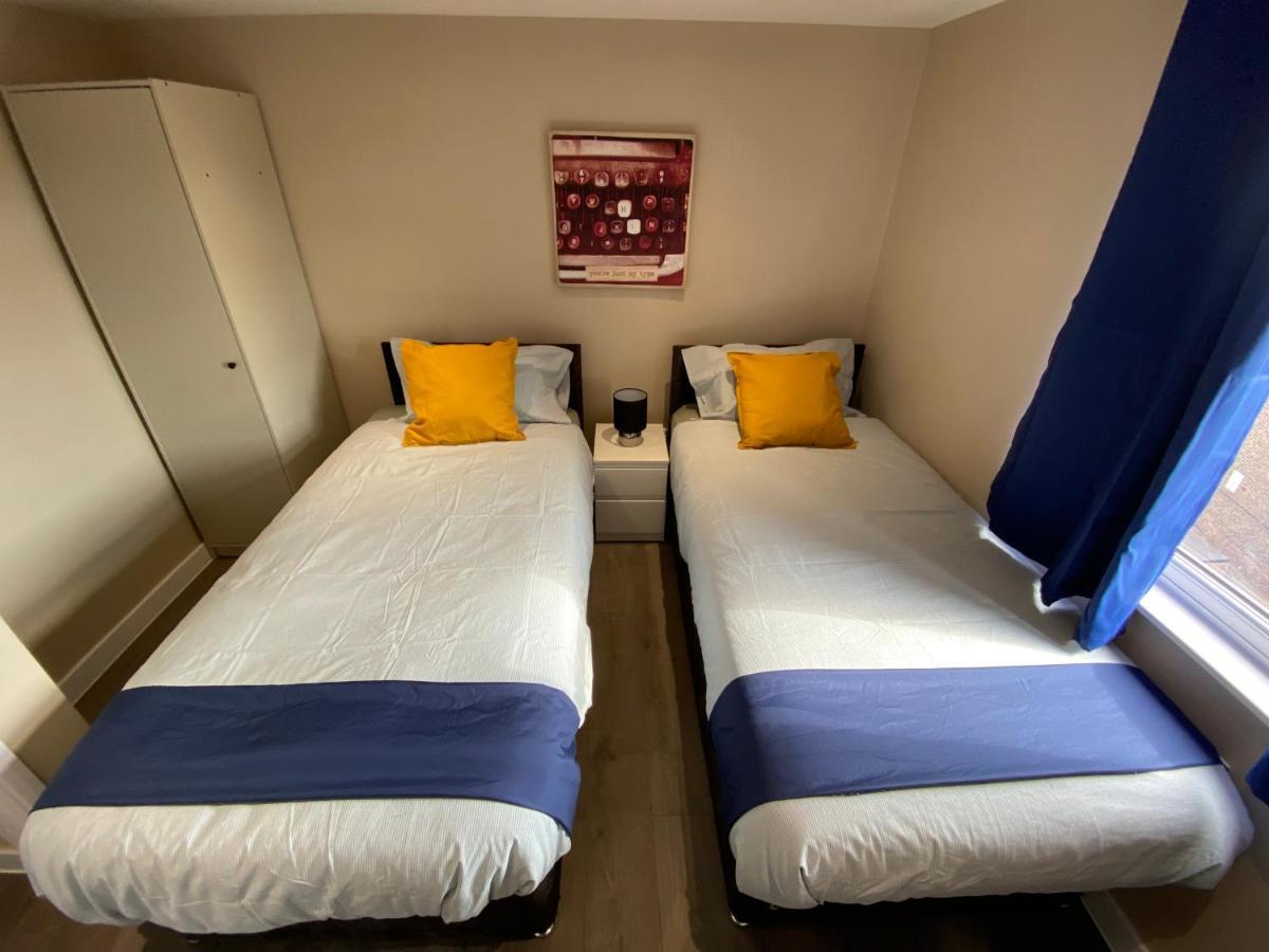 Stunning 1 Bedroom Flat In Wood Green Лондон Екстер'єр фото